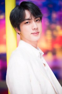 Jin_for_Dispatch__Boy_With_Luv__MV_behind_the_scene_shooting,_15_March_2019_06